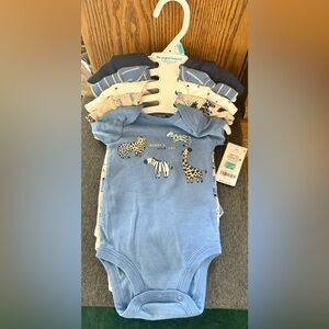 NWT 5 set Carters onesie
